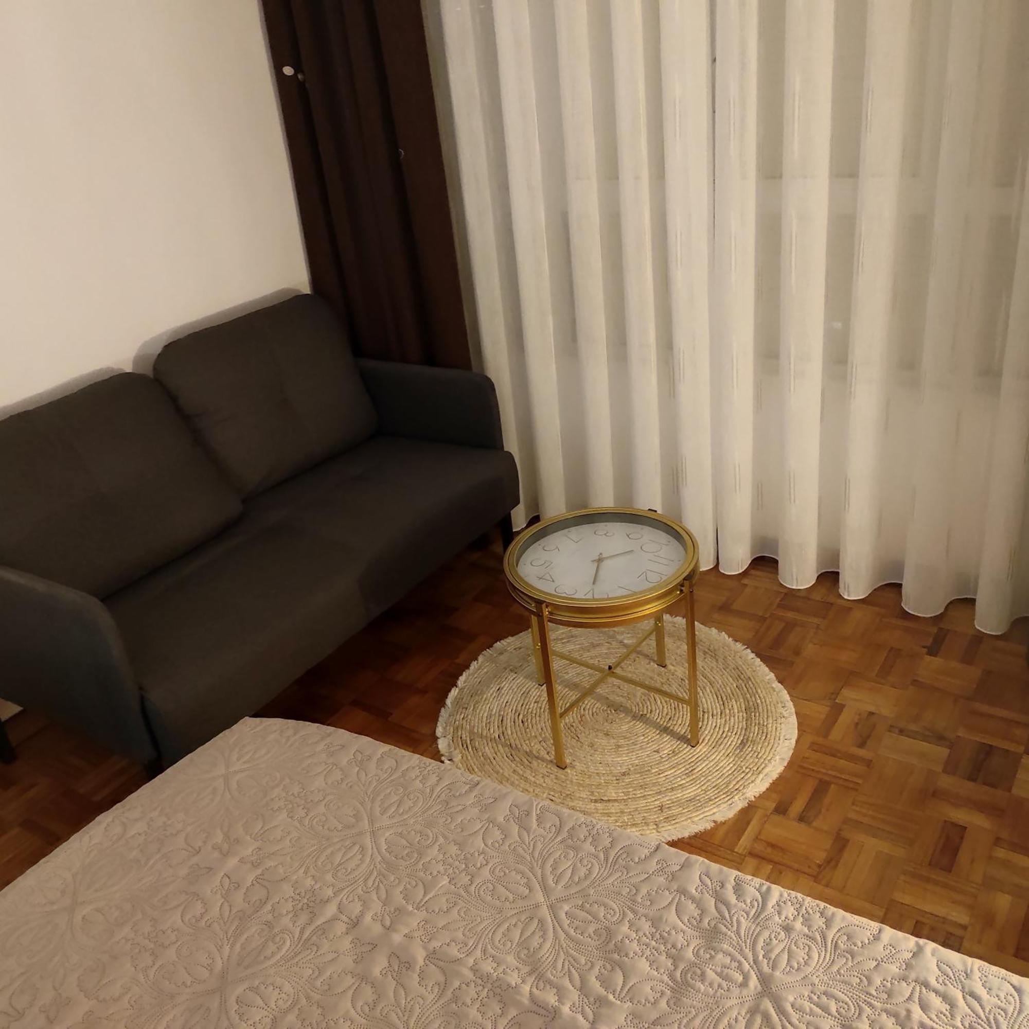 شقة H & L Fogar Do Camino Padrón المظهر الخارجي الصورة